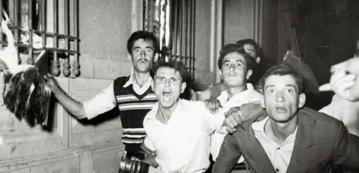 6-7 Eylül 1955 olayları sırasında İstanbul sokaklarından tarihi arşiv karesi.