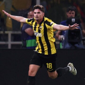 AEK Arena'da AEK ve LASK arasında oynanan Şampiyonlar Ligi maçından bir kare