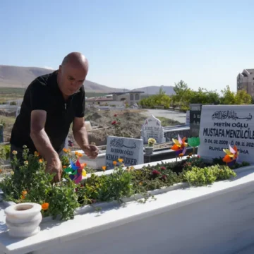 Baba Metin Menzilciler Niğde'de cezaya tepki gösterirken