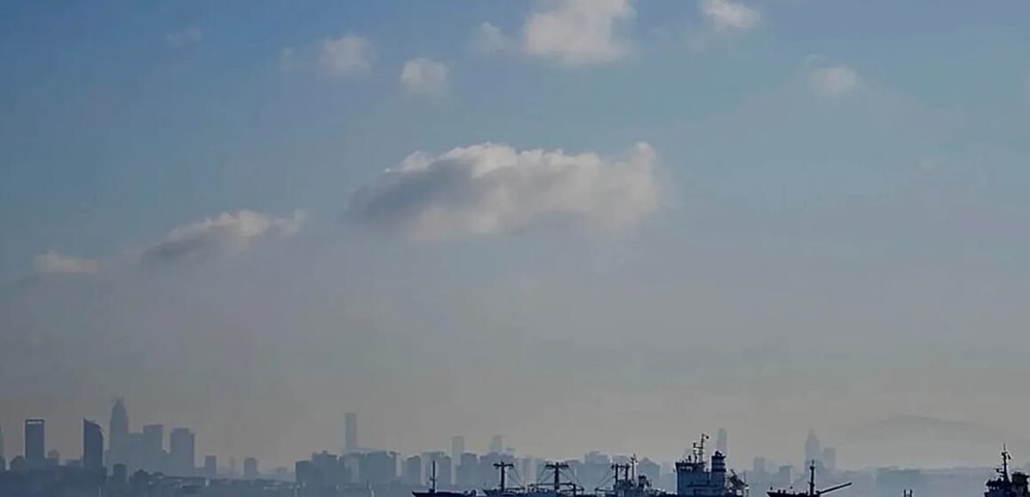 Silivri açıklarında çarpışan ALSU ile TUĞBERK İMAMOĞLU'nun bölgesinde yürütülen arama çalışmaları. Silivri açıklarında çarpışan ALSU gemisi ve batan TUĞBERK İMAMOĞLU'na ilişkin arama çalışmaları